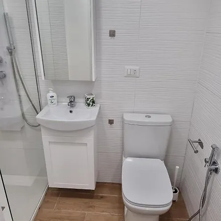 οίκος εω Apartament