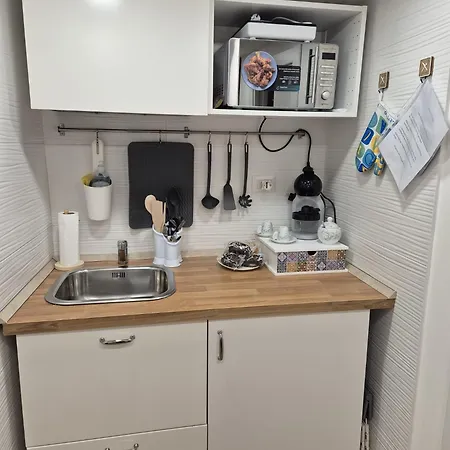 οίκος εω Apartamento Catania