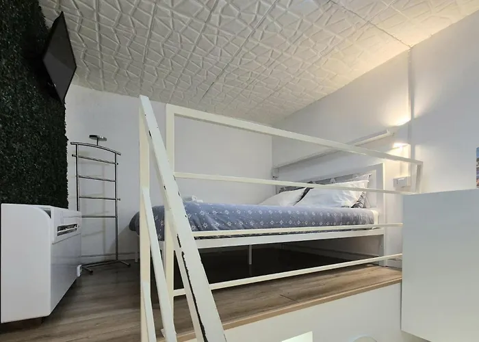 οίκος εω 卡塔尼亚